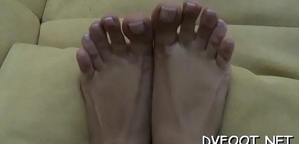  Sexy foot fetisj with a sexy beauty smashing a face with feet